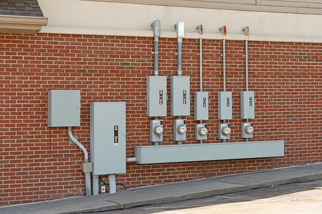 Commercial electrical boxes behind a Georgia business.